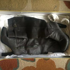 Circa Joan & David Knee-High High-Heeled Boots 7.5